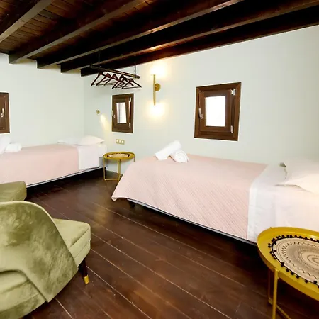 Elaia-fos Hotel 3*